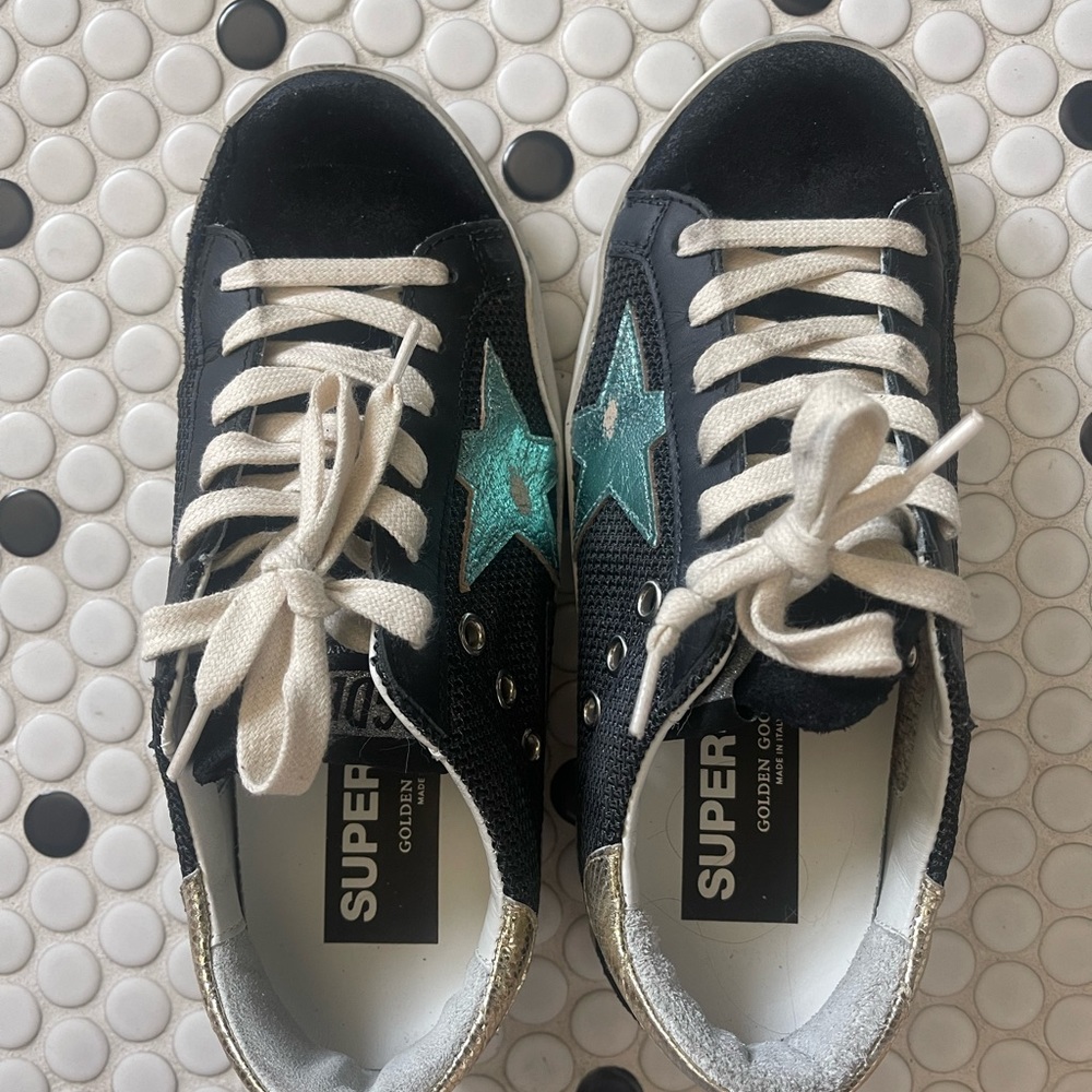 Golden Goose size 35